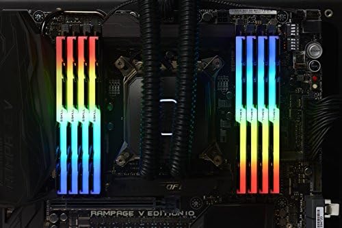 G. Készség 64 gb-os DDR4 TridentZ RGB 4000Mhz PC4-32000 CL18 1.35 V Quad2 Channel Kit (8x8GB)